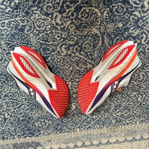 Saucony Endorphin Speed 4